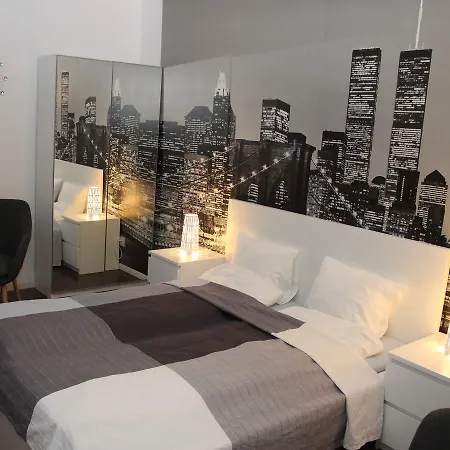 Loko Bracka & Nowogrodzka Apartman Varsó